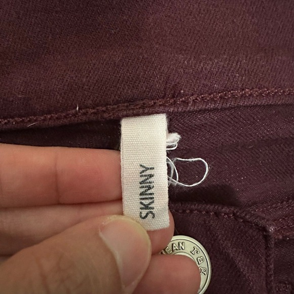 RAG & BONE Mid Rise Skinny Jeans in Port Red - Picture 9 of 12
